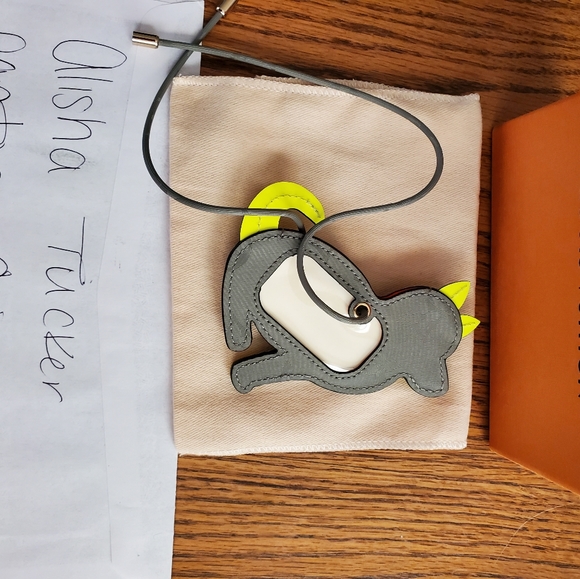 Super limited edition monogram titiaum SHIBA dog n - Picture 3 of 3